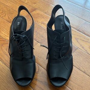 Jil Sander Black Leather Peep-Toe Lace-Up Slingback Heels